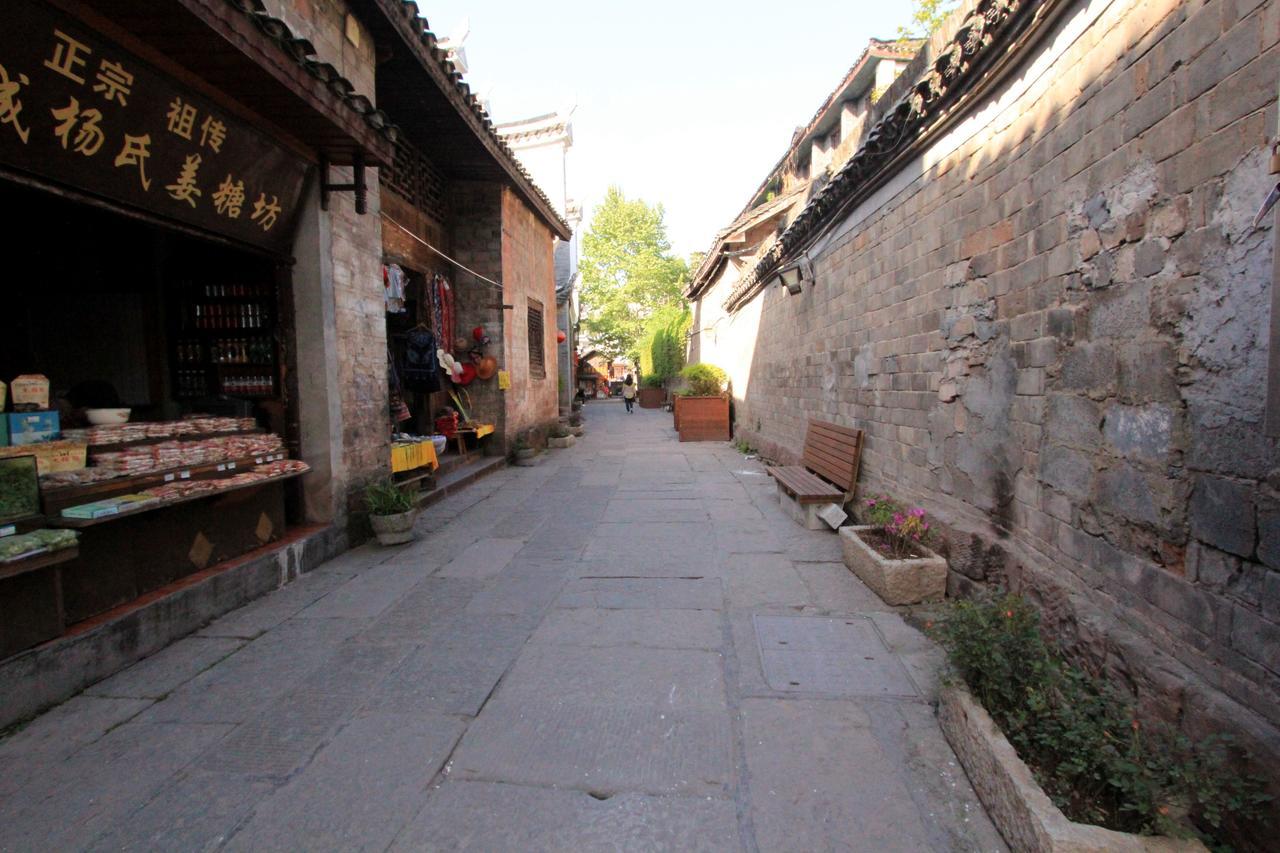 凤凰又见青檐民宿 Exterior foto